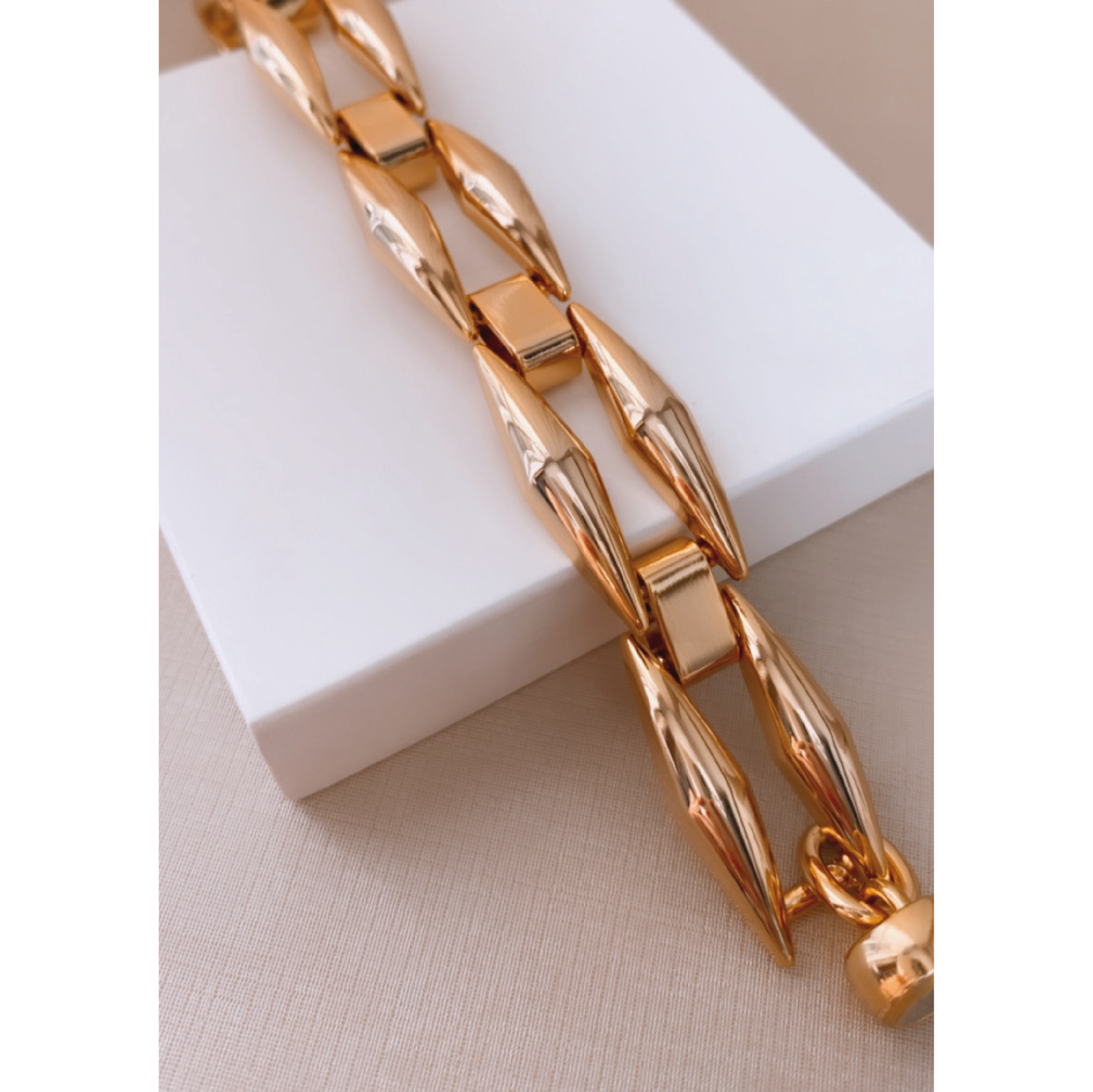 Pulseira Sophia Dourada