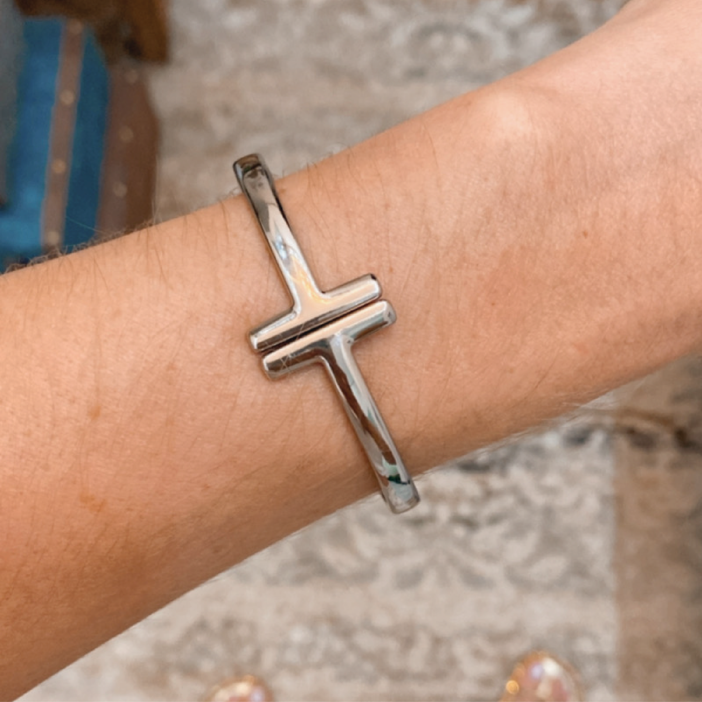 Pulseira Bracelete T